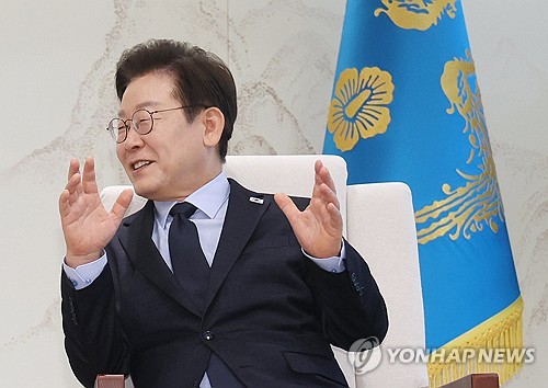 Lee to visit Hanwha shipyard in Philadelphia after summit with Trump