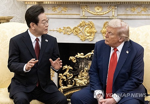58 pct of S. Koreans think Lee-Trump summit served national interest: poll