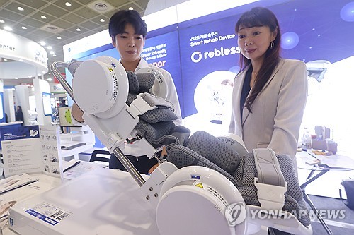 S. Korea to invest over 900 bln won to develop 'game-changers' in medical device sector