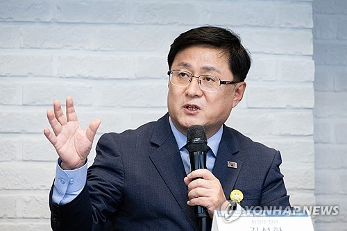 ​김성환 장관, 기후부 출범 후 첫 행사로 기업인들과 소통 나서  – 출장용접