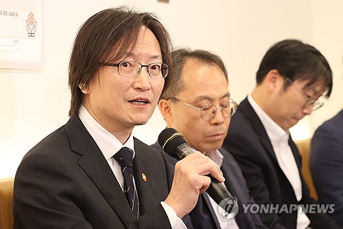 ‘점주 권익강화’…차액가맹금·필수품목 협상테이블 오르나 – 폰테크 달인