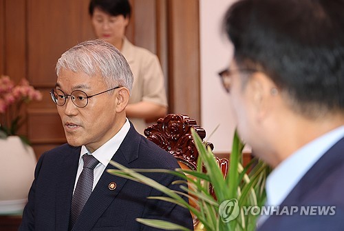 법원행정처장 “李 선거법 사건, 대법관 모두 검토해 전합 회부” – 폰테크 달인