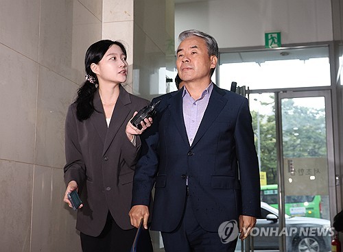 해병특검, 이종섭 4차 피의자 조사…李측 “이첩보류 지시 정당”(종합) – 폰테크 달인