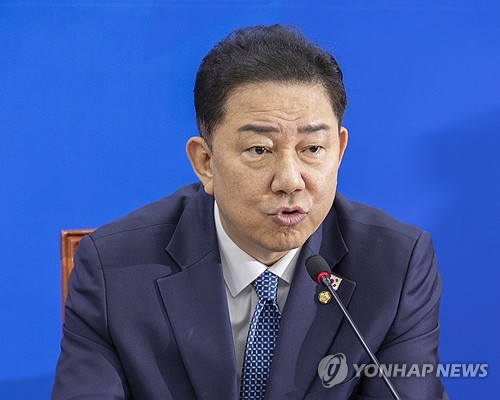 폰테크 달인 김병기 “배임죄 폐지, 정치싸움 아냐…경제·미래 위한 선택”(종합)