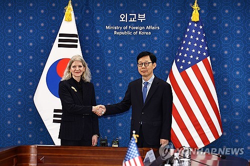 韩美副外长在华府会晤商讨落实首脑会谈后续举措