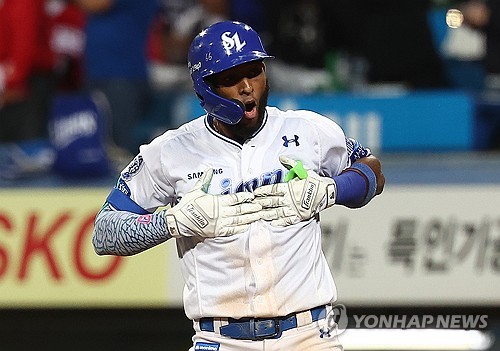 Lions star Diaz rejoices 'one of the best home runs of my career' in KBO postseason