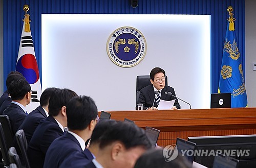 Lee convenes meeting on transnational crime to tackle scams, drugs, gambling