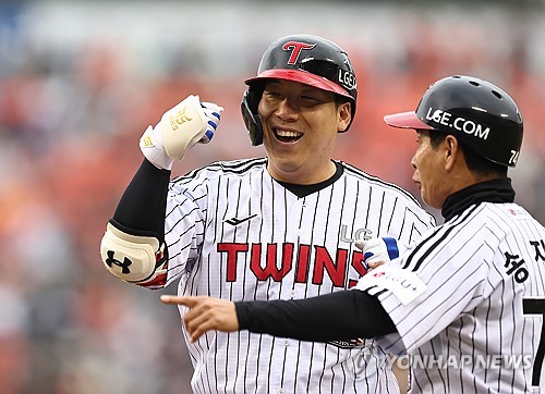 Nearing KBO postseason records, veteran Twins outfielder grateful for teammates