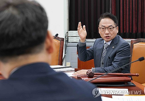 (LEAD) N. Korea appears to be ready for nuclear test once Kim makes decision: defense intelligence