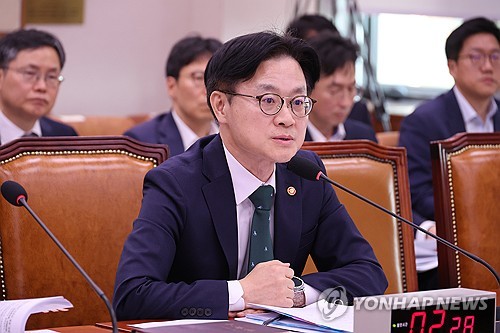 S. Korea, Qatar discuss ways to boost cooperation in energy supply chains, plant, shipbuilding