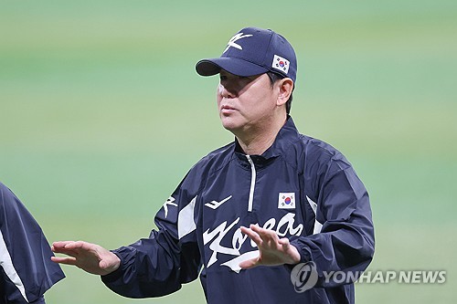 Natl'l baseball team manager expects big things out of hot-hitting rookie