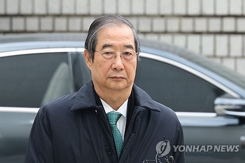 (3rd LD) Special counsel demands 15-year prison term for ex-PM Han in martial law case