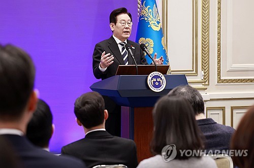 Presidential office confirms 6 citizens detained in N. Korea, vows efforts to release them