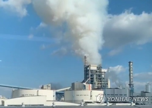 (2nd LD) Fire at coal power plant in Taean contained; 2 injured