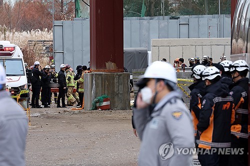 (3rd LD) Last missing worker found dead at collapsed construction site in Gwangju; death toll at 4