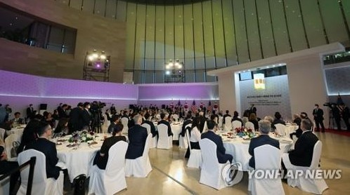 韩美国宴财经界重量级人物总动员